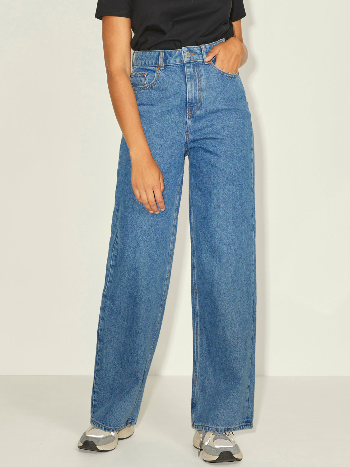 JXTOKYO Jeans - Medium Blue Denim